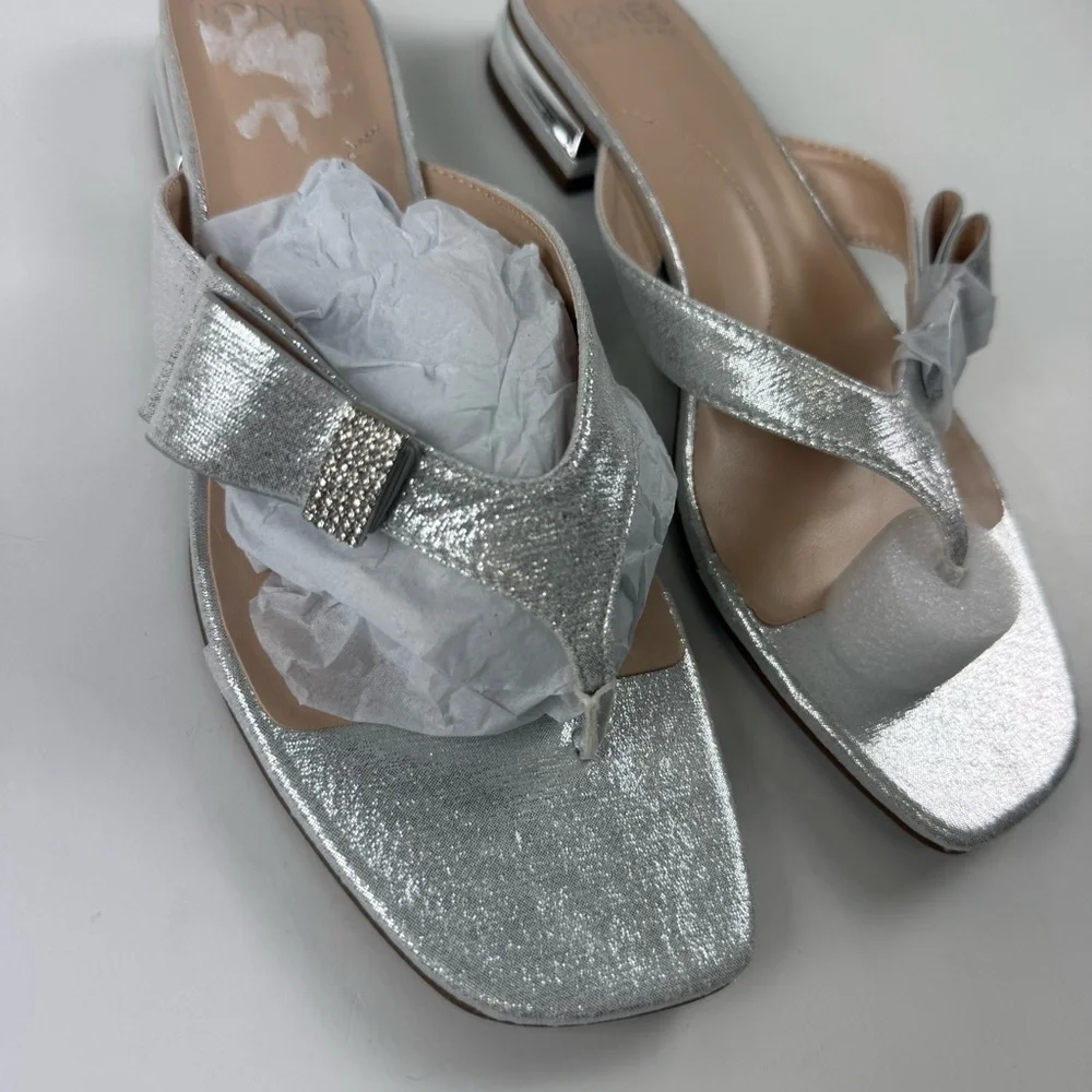Jones New York Verdanta Slide Sandal Womens 7.5M Silver Slip On Low Heel NEW